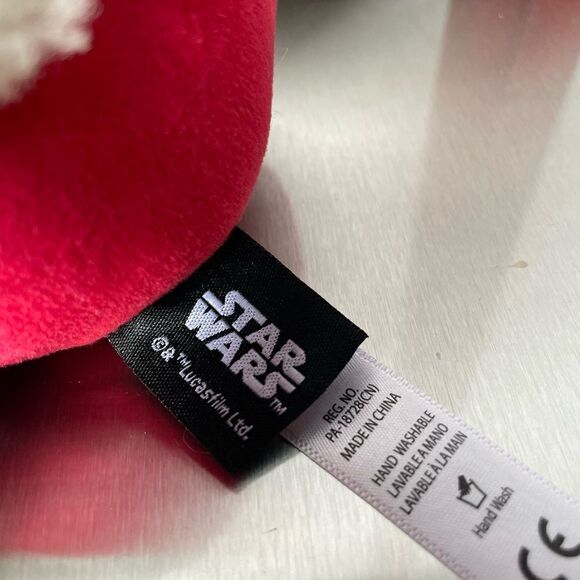 Mattel Star Wars Mandalorian Grogu *NEW* Plush Christmas Themed Toy (5 in) - Picture 8 of 9